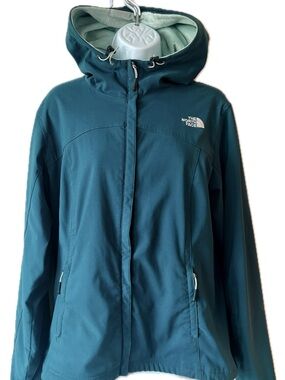 The North Face Women's Teal Hooded Softshell Jacket